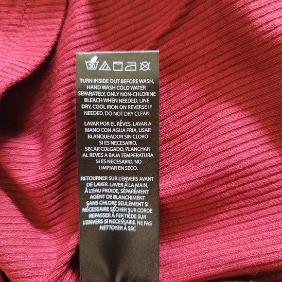 bebe Pomegranate Ribbed Top - NWT - Picture 4 of 12